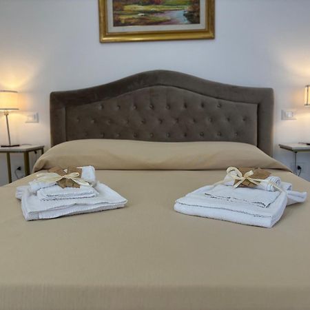 Tina'S Room Santa Maria di Castellabate Exterior photo